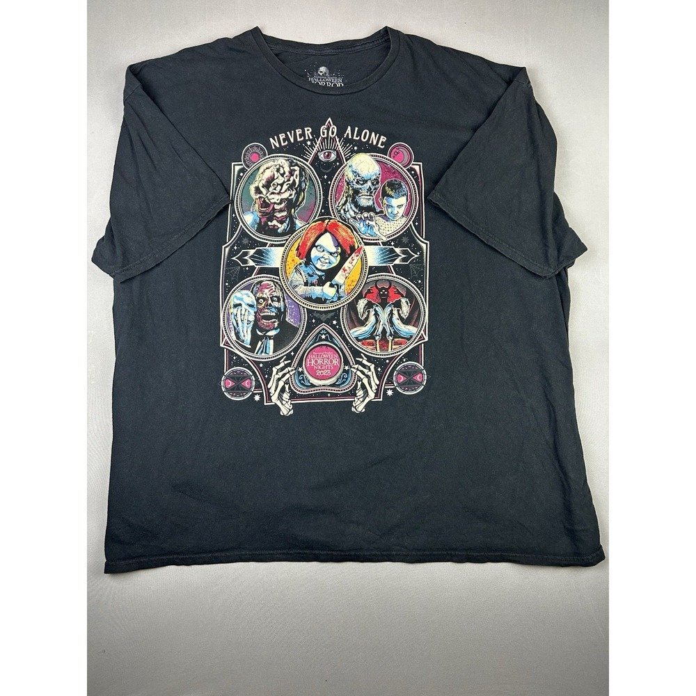 Halloween‎ Horror Nights Men's 4XL Universal Studios 2023 Shirt Never Go Alone